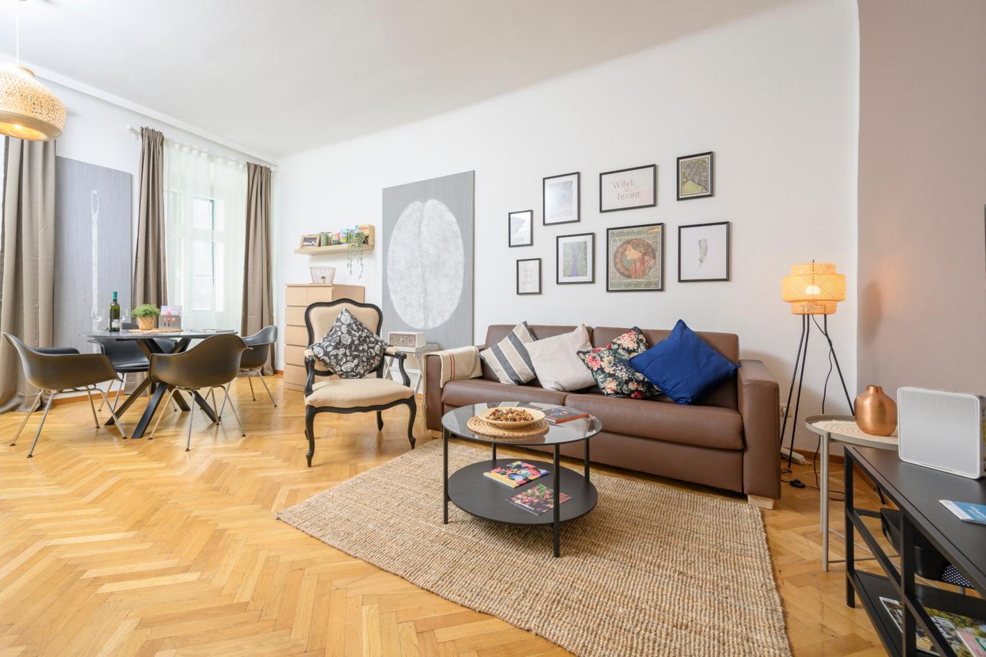 וינה Central City Apartments מראה חיצוני תמונה