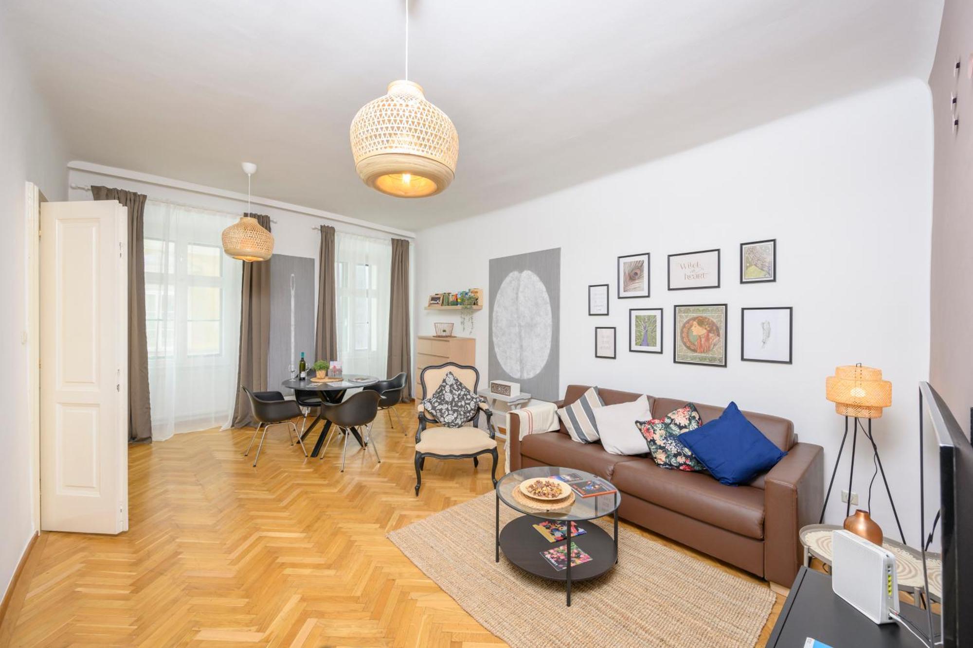 וינה Central City Apartments מראה חיצוני תמונה
