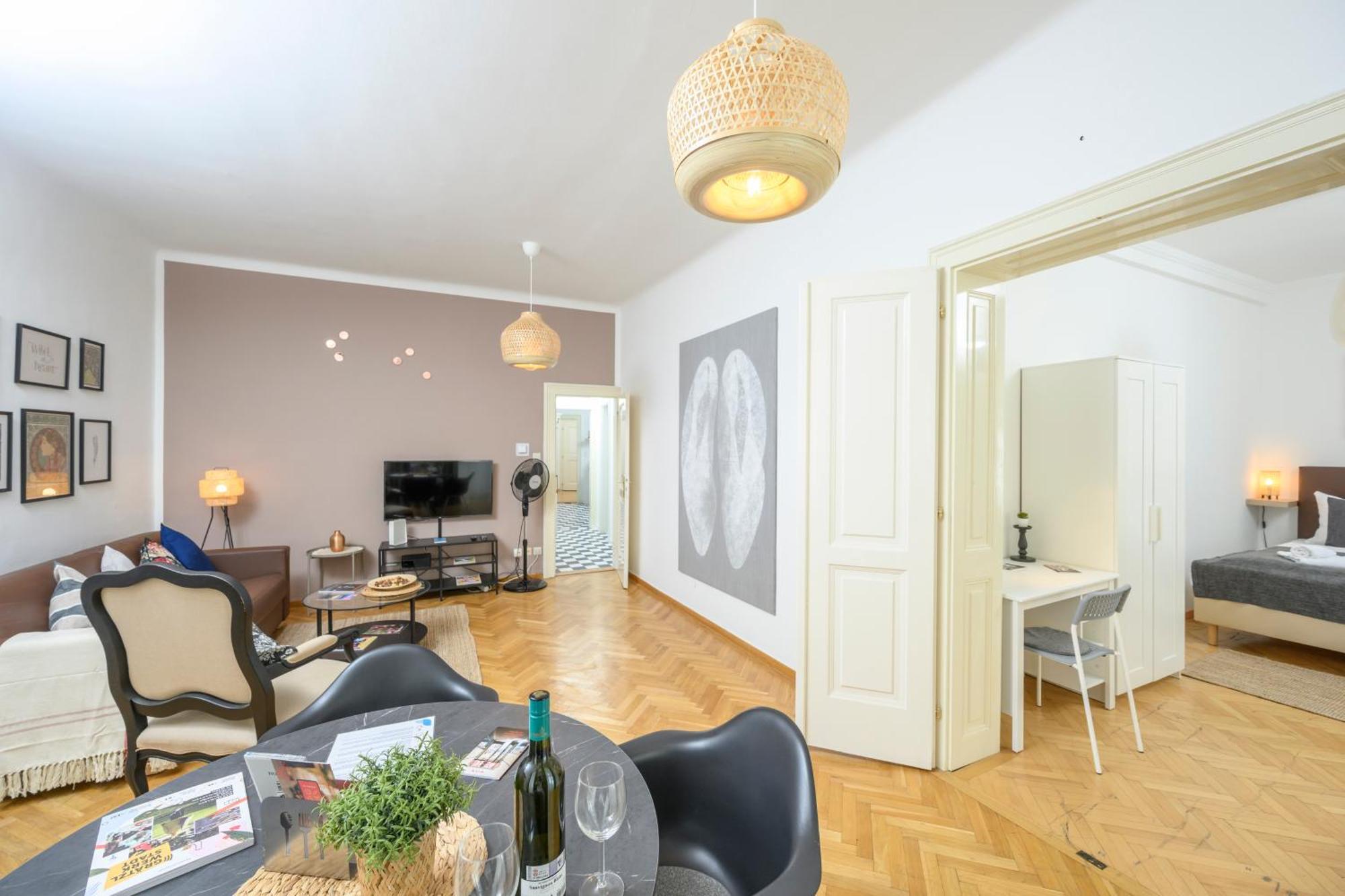 וינה Central City Apartments מראה חיצוני תמונה