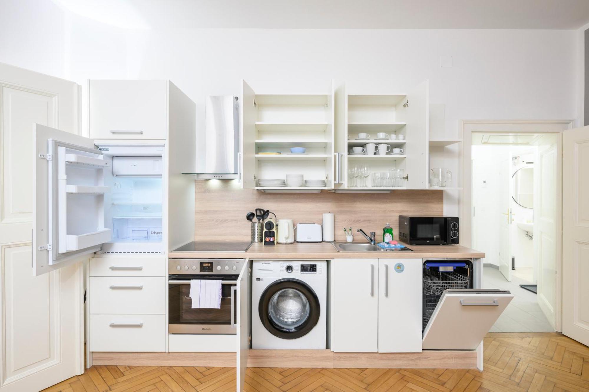 וינה Central City Apartments מראה חיצוני תמונה