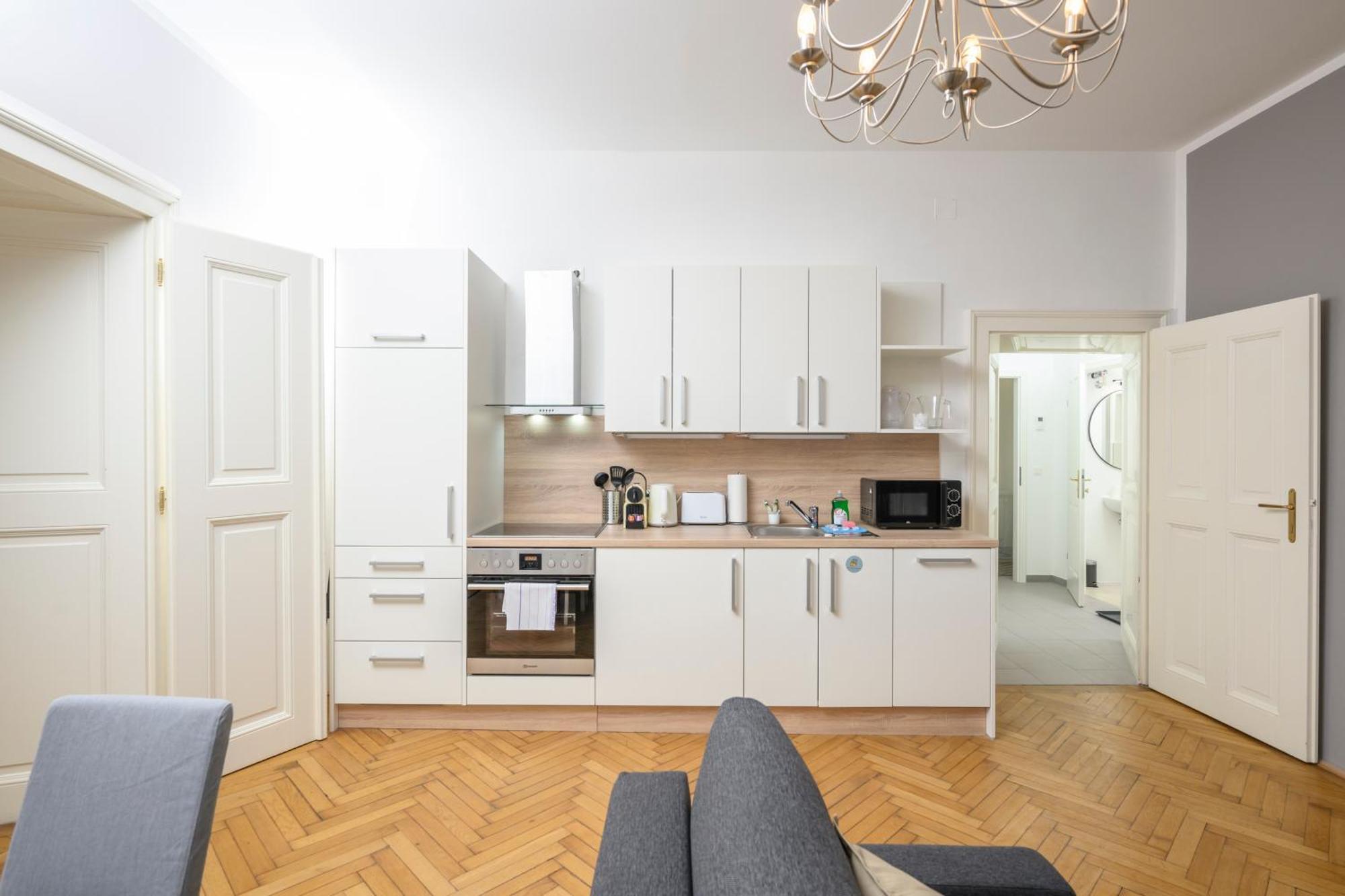 וינה Central City Apartments מראה חיצוני תמונה