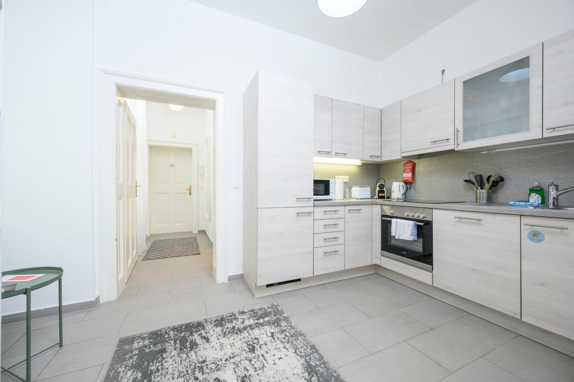 וינה Central City Apartments מראה חיצוני תמונה